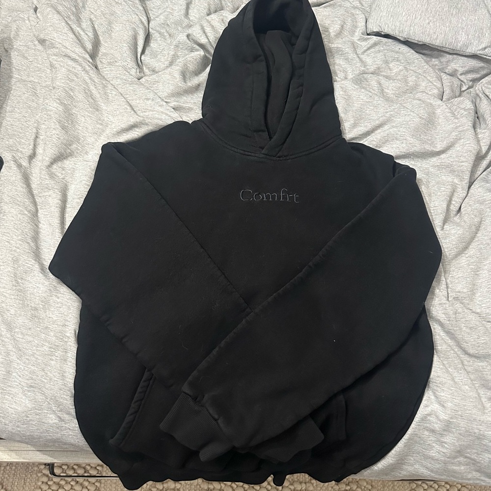 Black Comfrt Hoodie